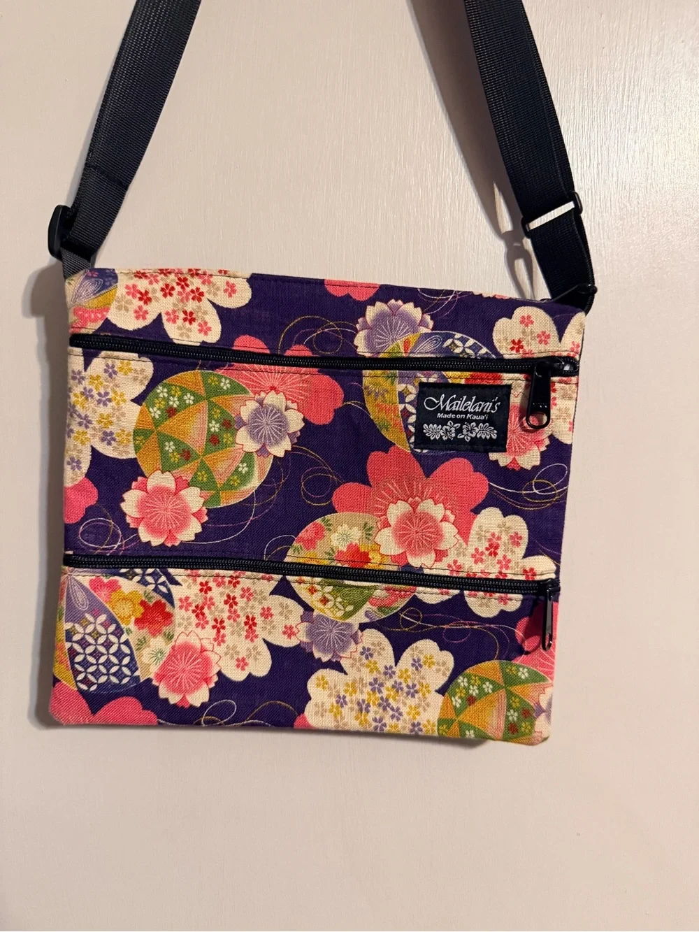 Mailelani’s Made on Kaua‘i Hawaiian Floral Crossbody Bag Boho Purple Pink 🌺